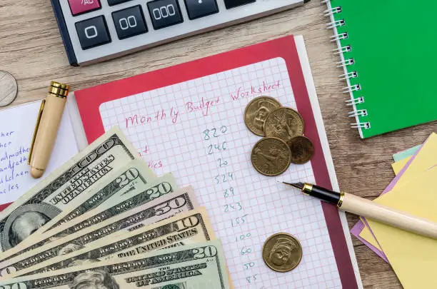 How to Create a Monthly Budget That Actually Works
